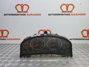 Used Instrument panel Opel Signum 2.2 DIG 16V Price € 70,00 Margin scheme offered by Alexander Autodemontage