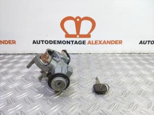 Used Ignition lock + key Daihatsu Cuore (L251/271/276) 1.0 12V DVVT Price on request offered by Alexander Autodemontage