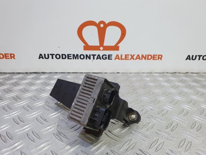 Glow plug relay Ford Transit 2.2 TDCi 16V CC1112B533AB