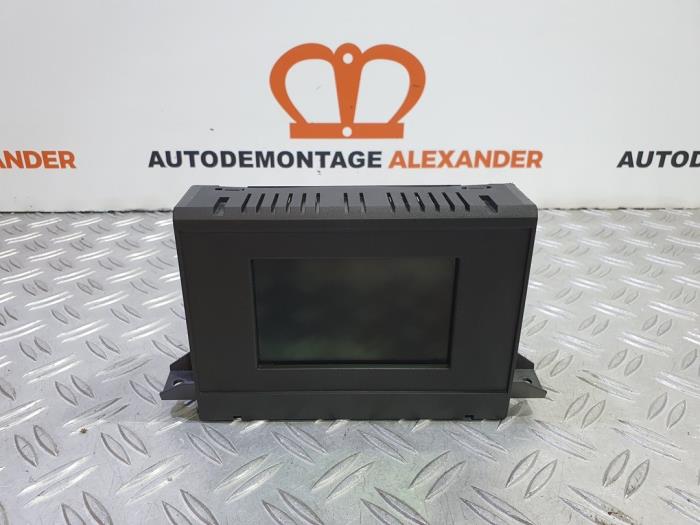 Begagnade Innerdisplay Opel Corsa D 1.3 CDTi 16V ecoFLEX Pris € 60,00 Marginaltabell erbjuds av Alexander Autodemontage