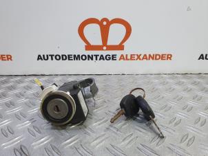 Used Ignition lock + key Nissan Primera (P12) 2.0 16V CVT Price on request offered by Alexander Autodemontage
