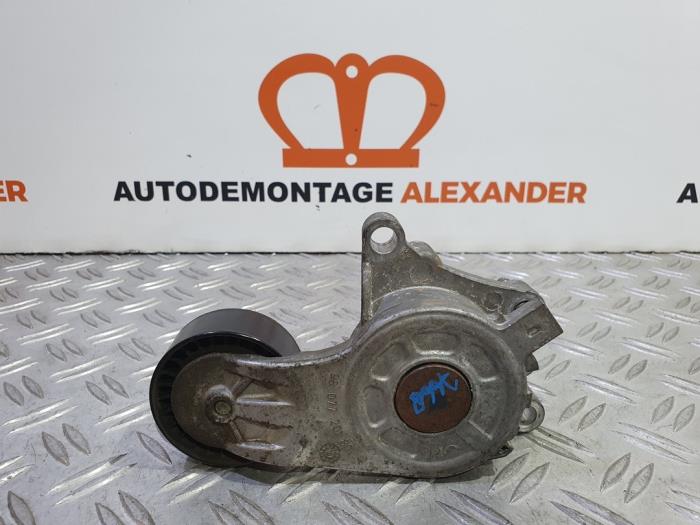 Usados Rodillo tensor correa múltiple Peugeot 308 SW (L4/L9/LC/LJ/LR) 1.6 BlueHDi 100 Precio de solicitud ofrecido por Alexander Autodemontage