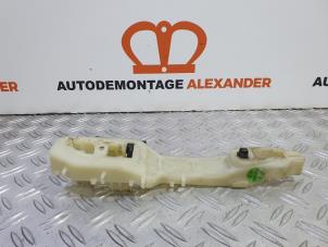Usagé Poignée de porte arrière droite Hyundai i10 (B5) 1.2 16V Prix sur demande proposé par Alexander Autodemontage