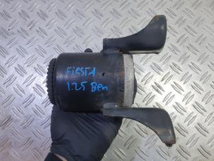 Engine mount from a Ford Fiesta 6 (JA8) 1.25 16V 2009