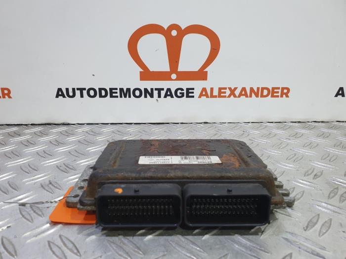 Used Engine management computer Renault Megane Coupé (DA) 1.6 16V Sport Price € 59,99 Margin scheme offered by Alexander Autodemontage