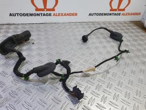 Usagé Faisceau de câbles Volkswagen Caddy III (2KA,2KH,2CA,2CH) 2.0 SDI Prix € 50,00 Règlement à la marge proposé par Alexander Autodemontage