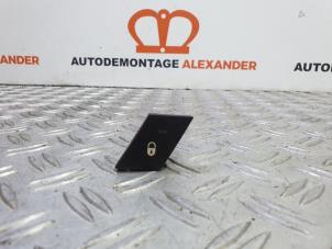 Used Central locking switch Citroen C4 Picasso (UD/UE/UF) 1.6 16V THP Sensodrive Price on request offered by Alexander Autodemontage