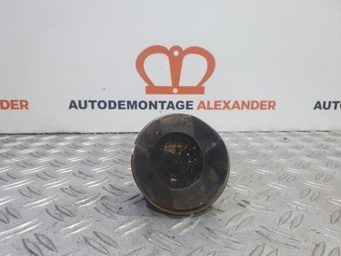 Usados Pistón BMW 1 serie (E87/87N) 116i 2.0 16V Precio de solicitud ofrecido por Alexander Autodemontage