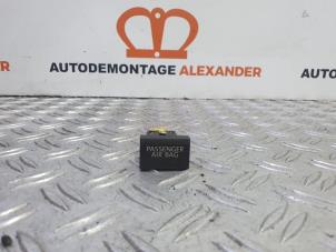 Gebrauchte Airbag Kontrolllampe Volkswagen Polo V (6R) 1.2 TDI 12V BlueMotion Preis auf Anfrage angeboten von Alexander Autodemontage