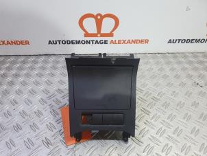 Used Storage compartment Volkswagen Jetta III (1K2) 1.9 TDI Price on request offered by Alexander Autodemontage