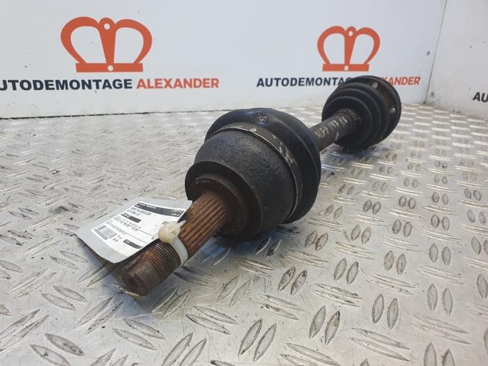 Gebrauchte Antriebswelle rechts vorne Alfa Romeo 147 (937) 1.6 HP Twin Spark 16V Preis € 20,00 Margenregelung angeboten von Alexander Autodemontage