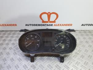 Usagé Instrument de bord Renault Trafic New (FL) 2.5 dCi 16V 115 FAP Prix sur demande proposé par Alexander Autodemontage
