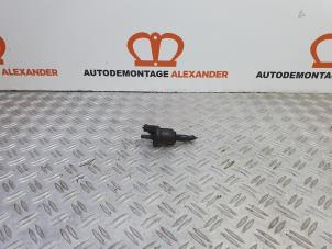 Usados Válvula de vacío Opel Agila (A) 1.2 16V Precio de solicitud ofrecido por Alexander Autodemontage