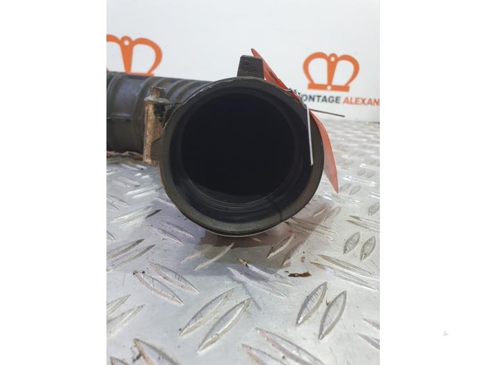 Air intake hose Nissan Qashqai 1.5 dCi 8200500384B