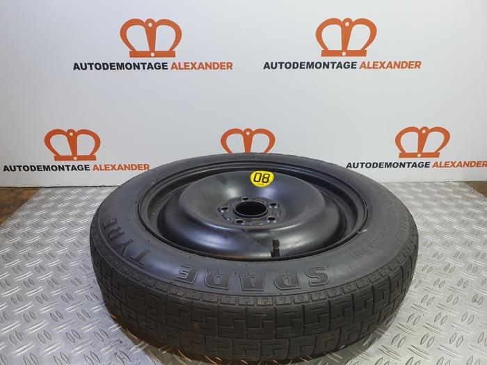 Notreserverad Ford Focus 2 1.6 TDCi 16V 90 - XXXX0 Stahl PIRELLI