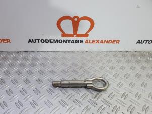 Used Towing eye Seat Leon (1P1) 2.0 FSI 16V Price on request offered by Alexander Autodemontage