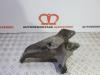 Gearbox mount from a Mini Mini Cooper S (R53), 2002 / 2006 1.6 16V, Hatchback, Petrol, 1.598cc, 125kW (170pk), FWD, W11B16A, 2004-07 / 2006-09, RE31; RE33 2006