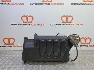 Begagnade Luftfilterhus Mercedes A (W169) 2.0 A-180 CDI 16V 3-Drs. Pris på förfrågan erbjuds av Alexander Autodemontage