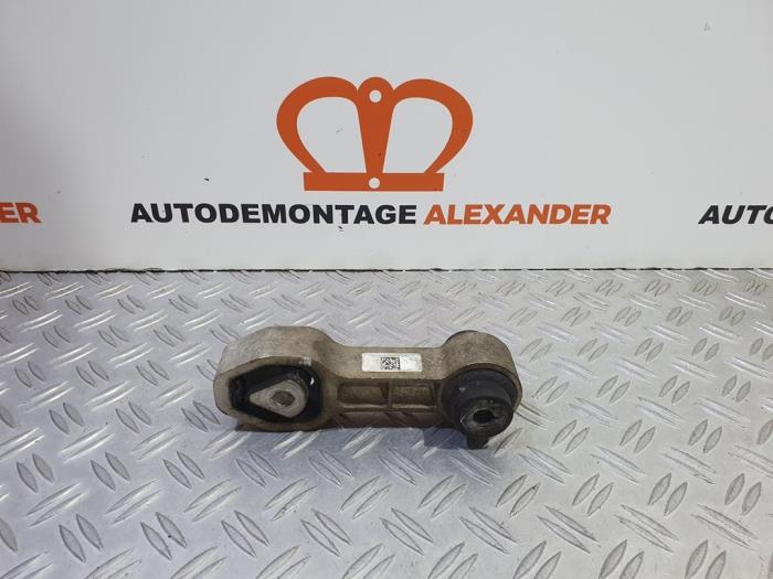 Used Engine mount Fiat 500 (312) 0.9 TwinAir 85 Price on request offered by Alexander Autodemontage