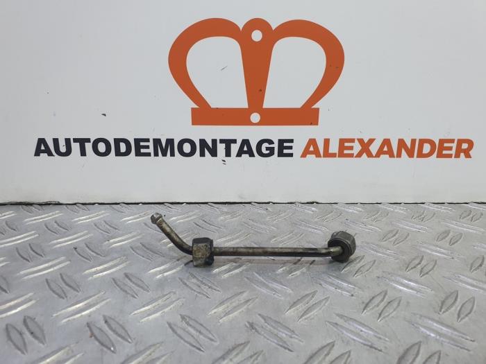 Usagé Conduit de carburant Ford Transit 2.2 TDCi 16V Prix sur demande proposé par Alexander Autodemontage