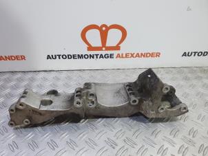 Used Alternator upper bracket Audi TT Roadster (8N9) 1.8 20V Turbo Quattro Price on request offered by Alexander Autodemontage