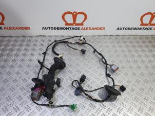 Usados Mazo de cables Opel Astra K 1.6 CDTI 110 16V Precio de solicitud ofrecido por Alexander Autodemontage