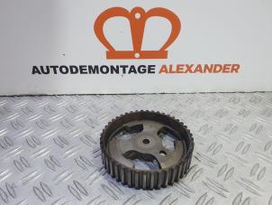Used Camshaft sprocket Peugeot 308 (4A/C) 1.6 HDi Price on request offered by Alexander Autodemontage