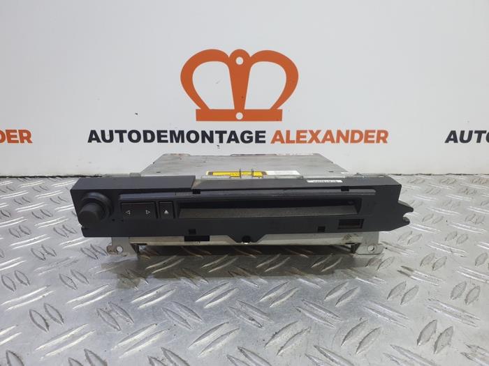 Usagé Module navigation BMW 5 serie (E60) 520d 16V Corporate Lease Prix € 230,00 Règlement à la marge proposé par Alexander Autodemontage
