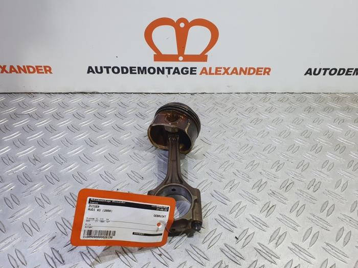 Usados Pistón Audi A3 (8P1) 2.0 16V TFSI Precio de solicitud ofrecido por Alexander Autodemontage