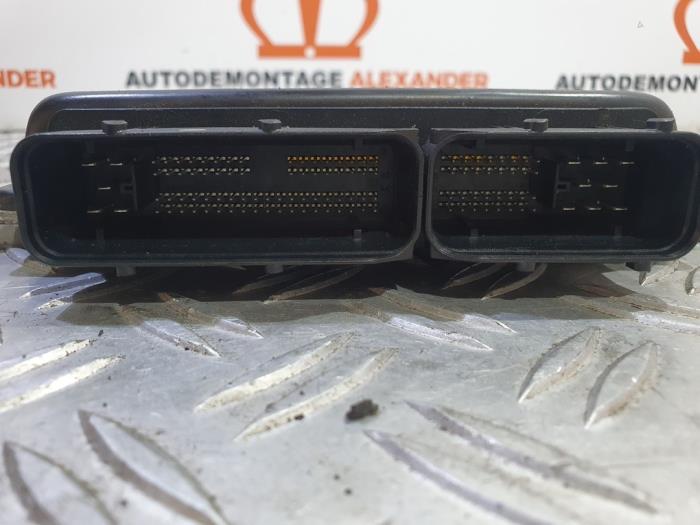 Engine management computer from a MINI Mini (R50/53) 1.6 16V Cooper 2001