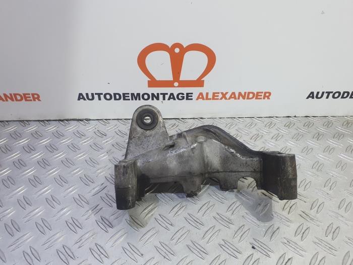 Used Engine mount BMW Mini (R50/53) 1.6 16V Cooper Price on request offered by Alexander Autodemontage