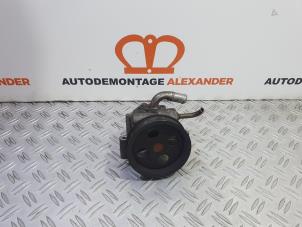Used Power steering pump Ford Fiesta 5 (JD/JH) 1.3 Price on request offered by Alexander Autodemontage