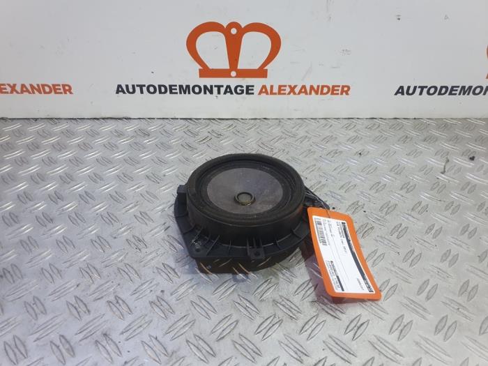Używane Glosnik Kia Picanto (TA) 1.0 12V Cena na żądanie oferowane przez Alexander Autodemontage