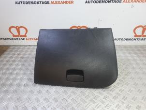 Usagé Boîte à gants Kia Picanto (TA) 1.0 12V Prix sur demande proposé par Alexander Autodemontage