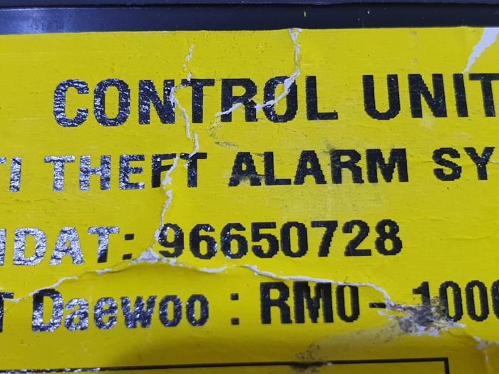 Alarm module from a Daewoo Aveo (250) 1.2 16V 2011