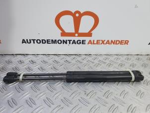 Gebrauchte Set Gasdämpfer Heckklappe Chevrolet Aveo (250) 1.2 16V Preis auf Anfrage angeboten von Alexander Autodemontage
