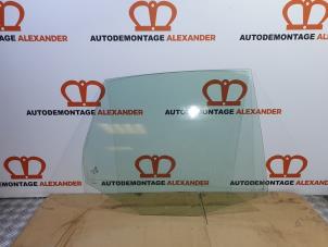 Usagé Vitre arrière droite Volkswagen Passat (3C2) 2.0 TDI 140 Prix sur demande proposé par Alexander Autodemontage
