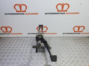 Used Set of pedals Mitsubishi Space Star (A0) 1.2 12V Price on request offered by Alexander Autodemontage
