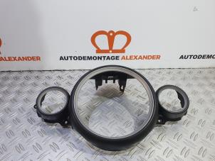 Usagé Elément tableau de bord Mini Mini (R56) 1.6 16V Cooper Prix sur demande proposé par Alexander Autodemontage