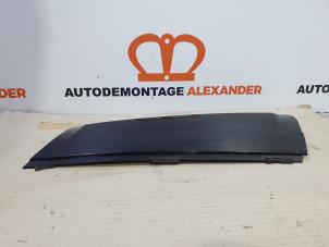Used C-style sealing cover left Mini Mini (R56) 1.6 16V Cooper Price on request offered by Alexander Autodemontage
