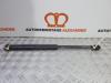 MINI Mini (R56) 1.6 16V Cooper Set med gasfjädrar, baklucka