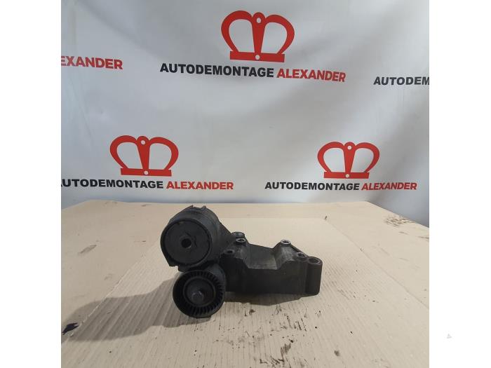 Usados Rodillo tensor correa múltiple Ford Transit Connect 1.8 TDCi 90 Precio de solicitud ofrecido por Alexander Autodemontage