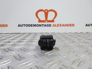 Usados Interruptor faro lhv Volkswagen Golf VI (5K1) 1.4 TSI 122 16V Precio de solicitud ofrecido por Alexander Autodemontage