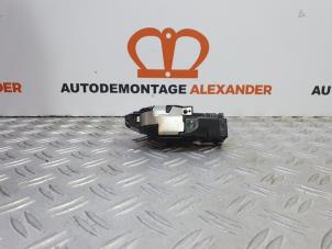 Usagé Serrure de coffre Citroen C4 Grand Picasso (UA) 2.0 HDiF 16V 135 Prix € 40,00 Règlement à la marge proposé par Alexander Autodemontage