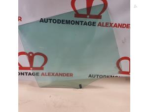 Usagé Vitre arrière droite Citroen C4 Grand Picasso (UA) 2.0 HDiF 16V 135 Prix sur demande proposé par Alexander Autodemontage