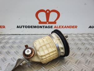Usados Bomba eléctrica de combustible BMW Mini One/Cooper (R50) 1.6 16V One Precio de solicitud ofrecido por Alexander Autodemontage