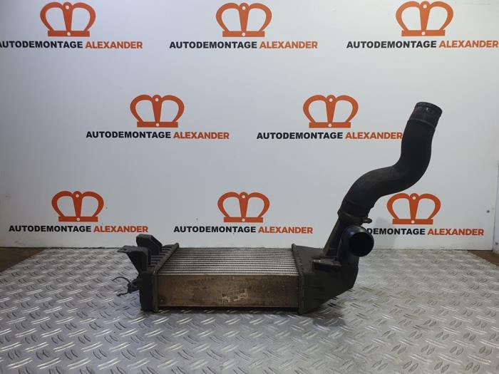 Usagé Intercooler Opel Zafira (M75) 1.9 CDTI Prix € 29,99 Règlement à la marge proposé par Alexander Autodemontage