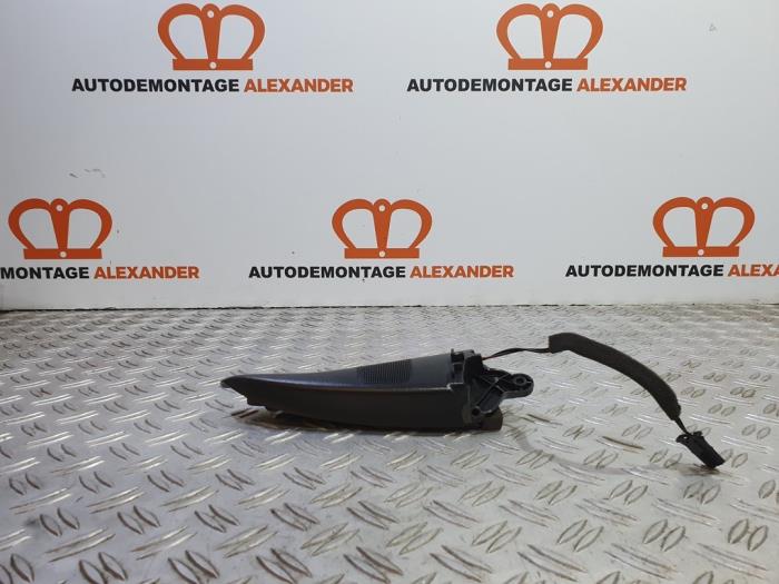 Używane Glosnik Volkswagen Golf Plus (5M1/1KP) 1.6 TDI 16V 90 Cena na żądanie oferowane przez Alexander Autodemontage