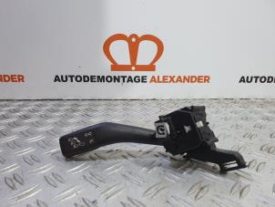 Used Indicator switch Volkswagen Golf Plus (5M1/1KP) 1.6 TDI 16V 90 Price on request offered by Alexander Autodemontage