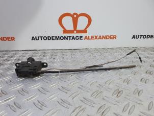 Used Bonnet lock mechanism Mercedes ML I (163) 320 3.2 V6 18V Autom. Price on request offered by Alexander Autodemontage